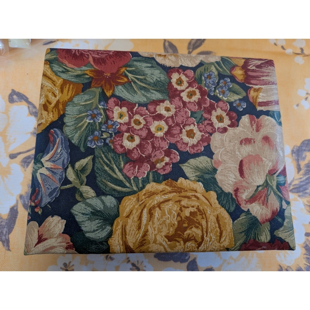 Vintage 1995 Tapestry Floral Jewelry Box Shabby Chic Style AS IS‎ Cracked Mirror